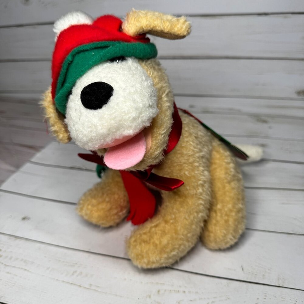 Hallmark‎ Christmas Dog Nikki Red Green Hat Scarf 10" Stuffed Plush Holiday Gift